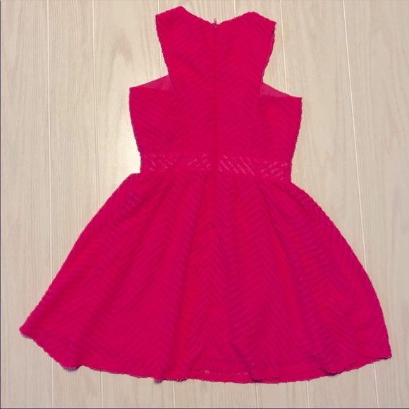 🌸5/$25🌸 Pink Penelope Tree Dress - Picture 5 of 7